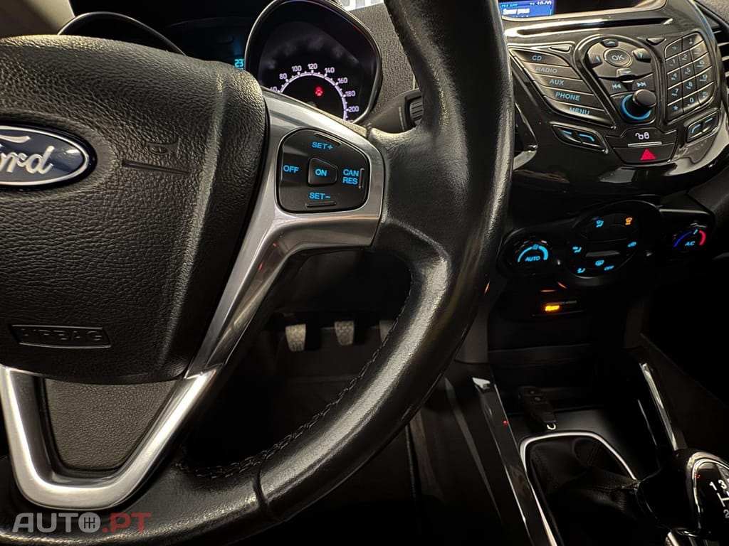 Ford EcoSport 1.0 EcoBoost TITANIUM