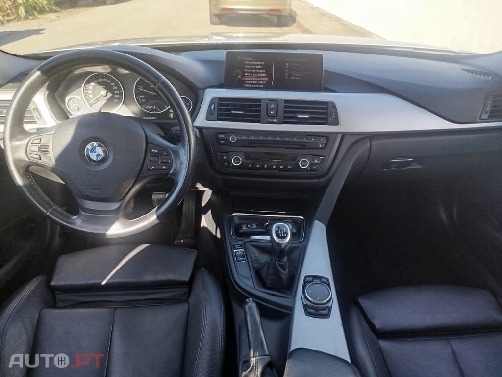 BMW 318 d Touring Line Luxury