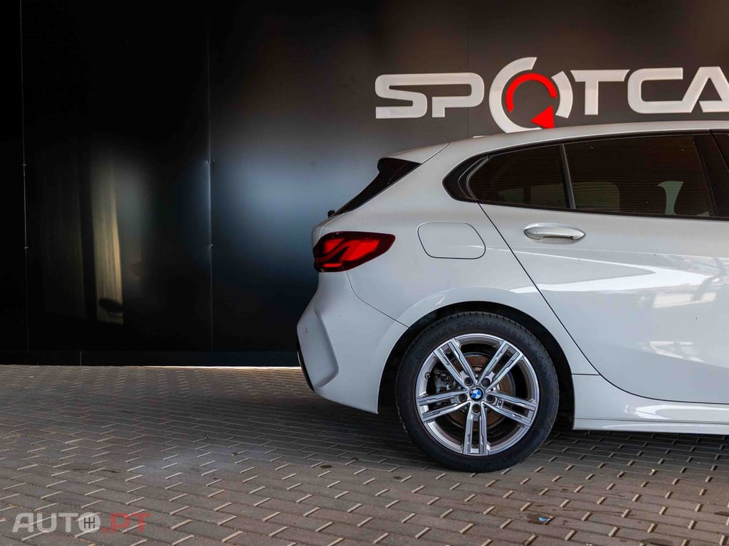BMW 116 d Pack M Auto