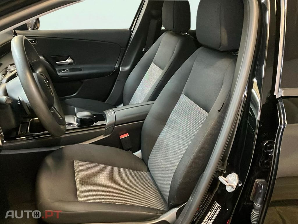 Mercedes-Benz A 250 e