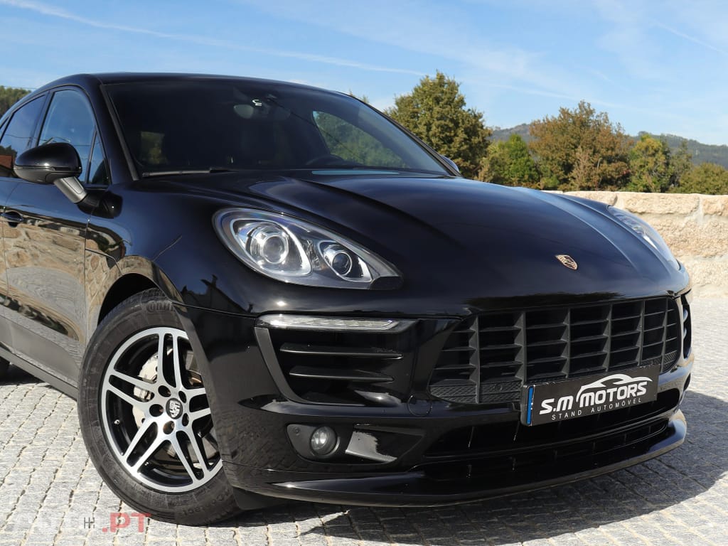 Porsche Macan S