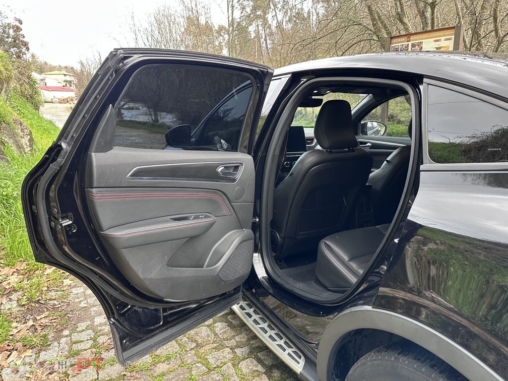 Renault Arkana 1.6 E-Tech R.S.Line