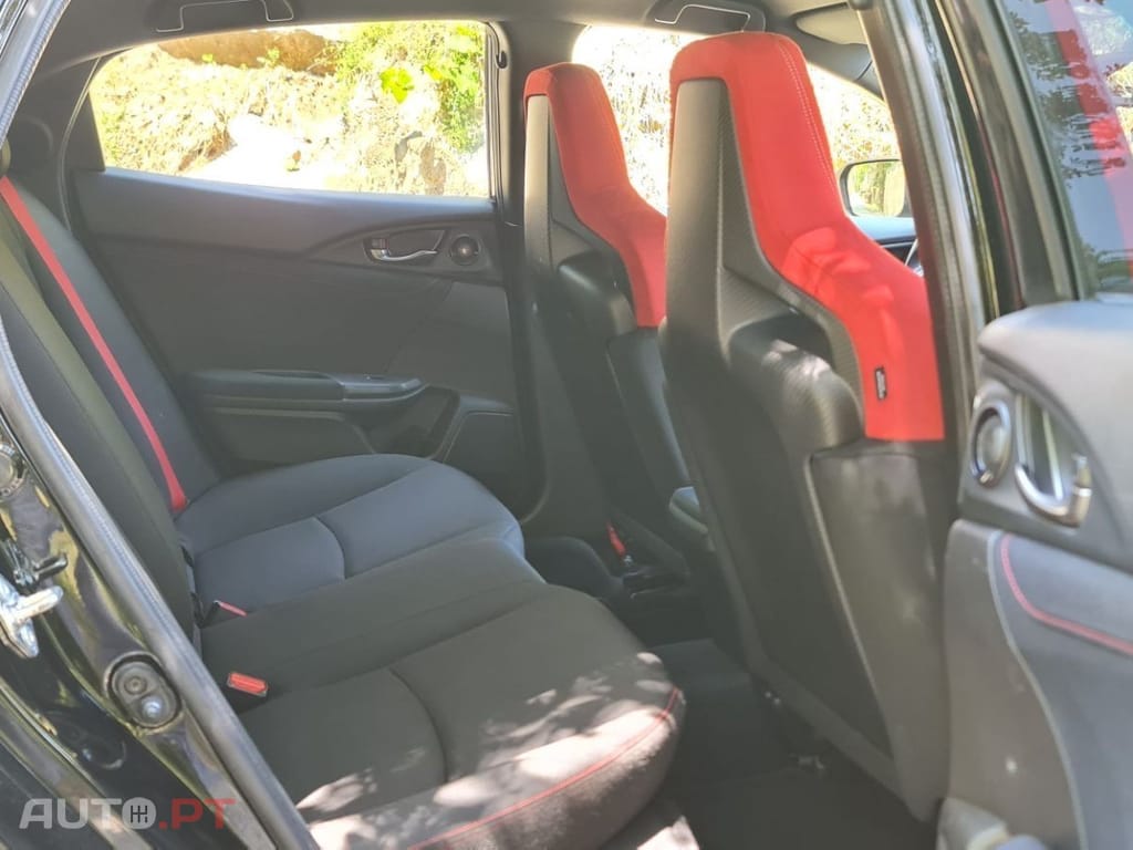 Honda Civic 2.0 i-VTEC Type-R