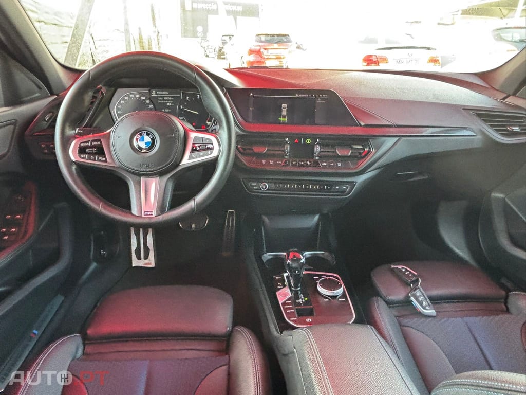BMW 116 d Pack Desportivo M Auto