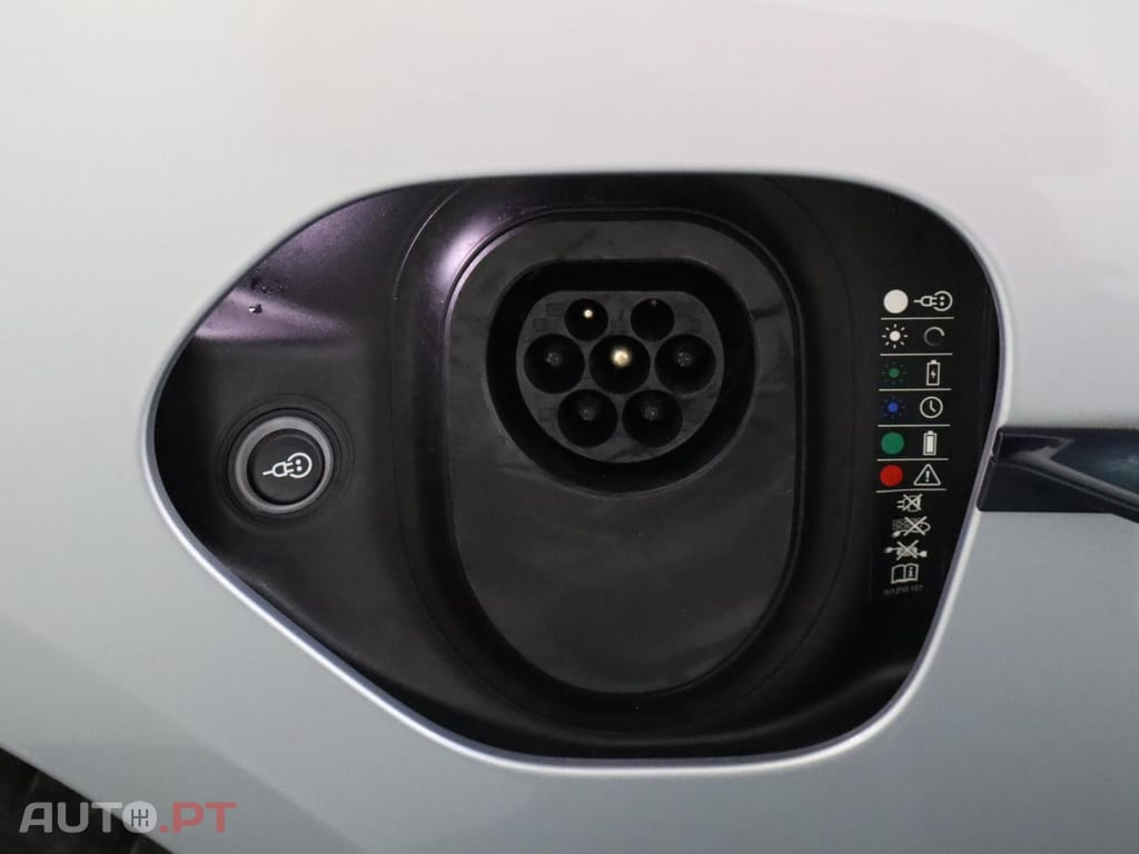 Porsche Taycan Standard