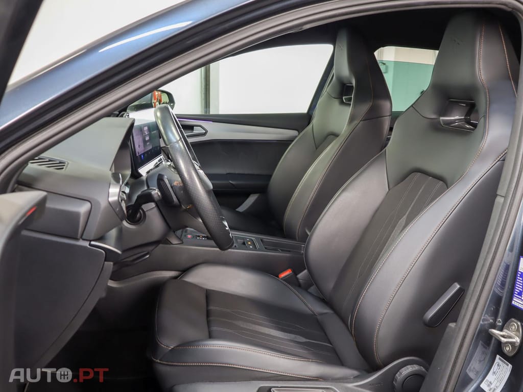 Cupra Leon 1.4 e-HYBRID DSG MID