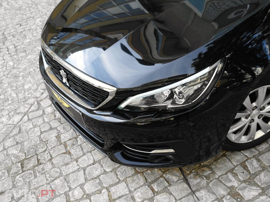 Peugeot 308 1.2 PureTech Style