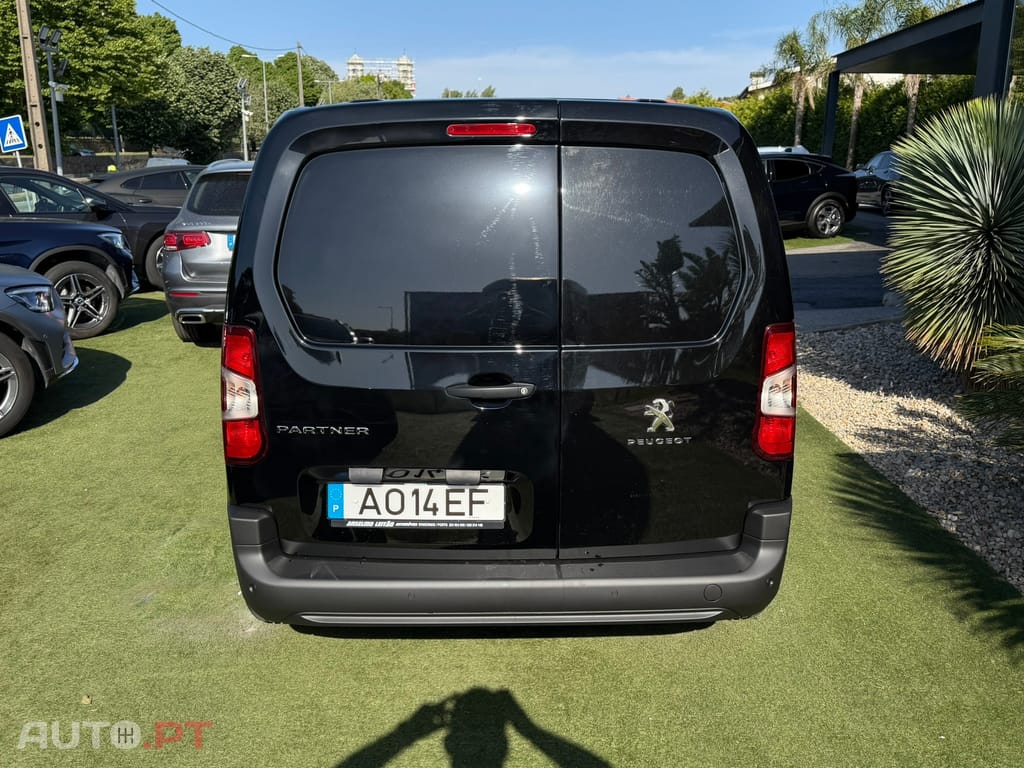 Peugeot Partner 1.5 BlueHDi Premium Standard