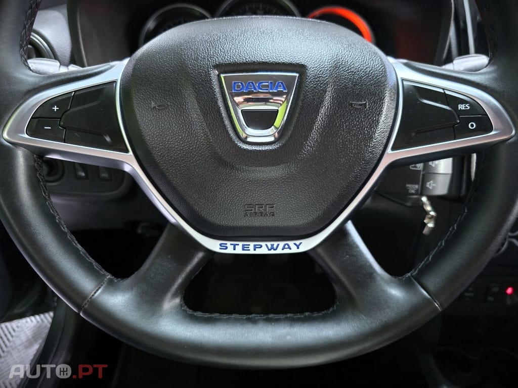 Dacia Logan MCV 0.9 TCe SL Adventure Bi-Fuel — fotografia 19