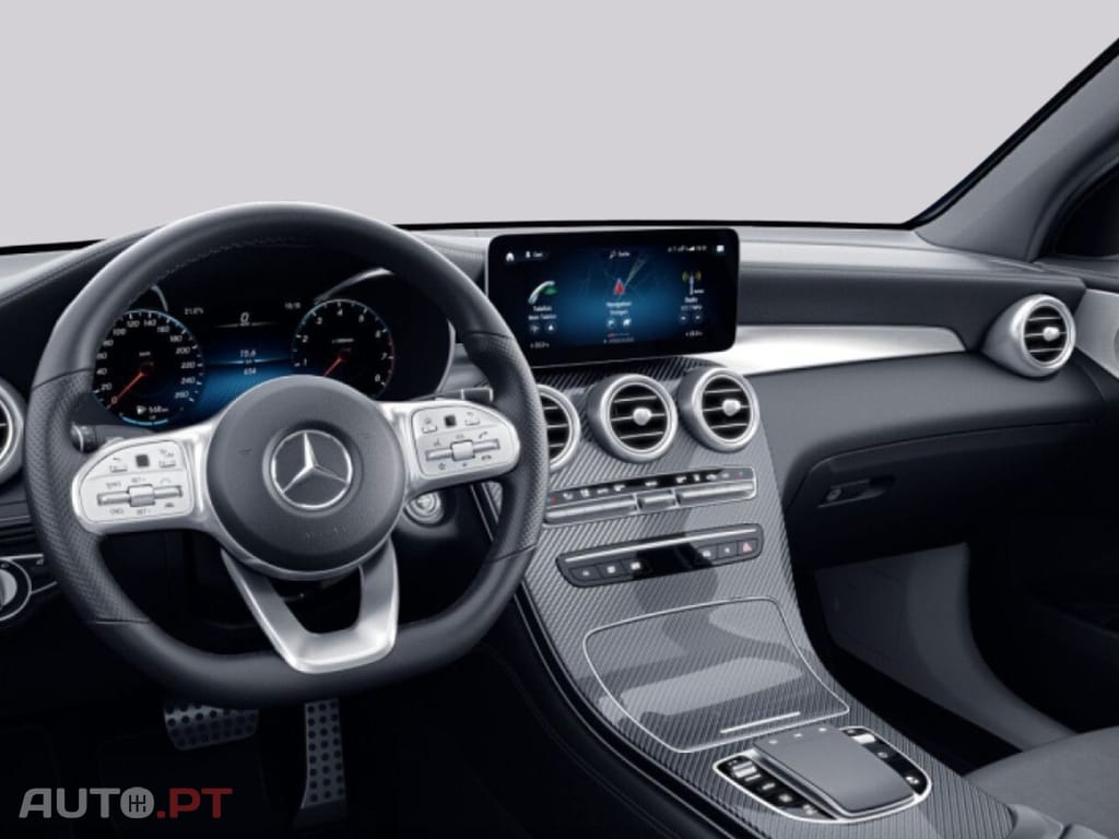 Mercedes-Benz GLC 300 e 4M AMG I.V.A DEDUTÍVEL