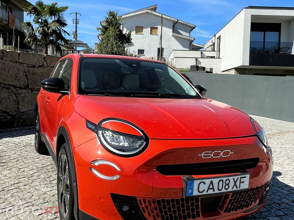 Fiat 600 600E - La Prima