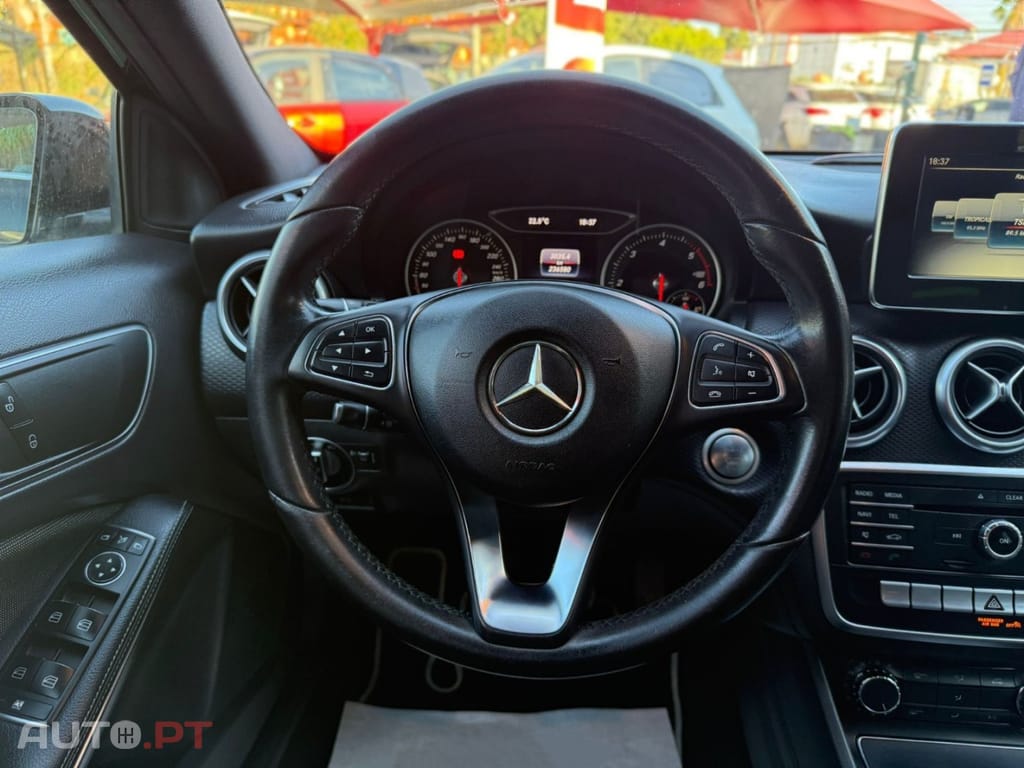 Mercedes-Benz A 180 Inspiration