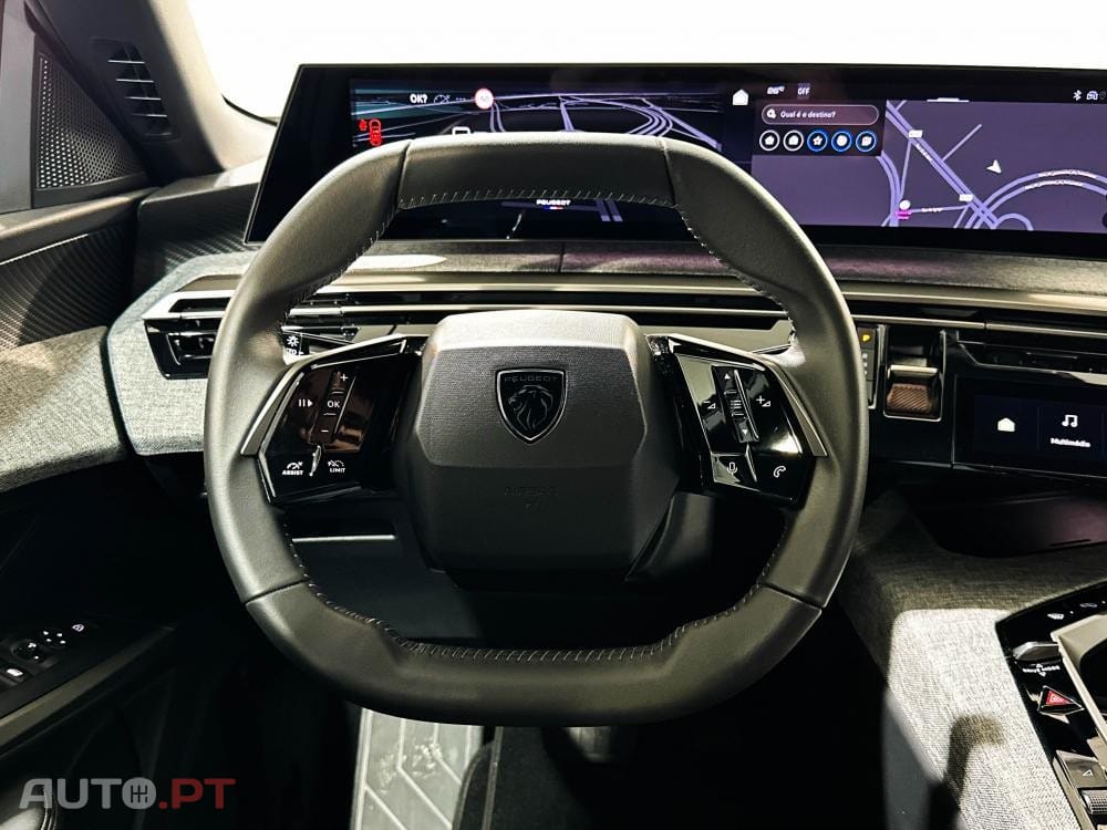 Peugeot 5008 1.2 Hybrid Allure Pack e-DCS6