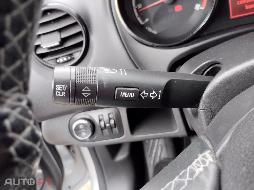 Opel Meriva 1.4 T FlexFluel