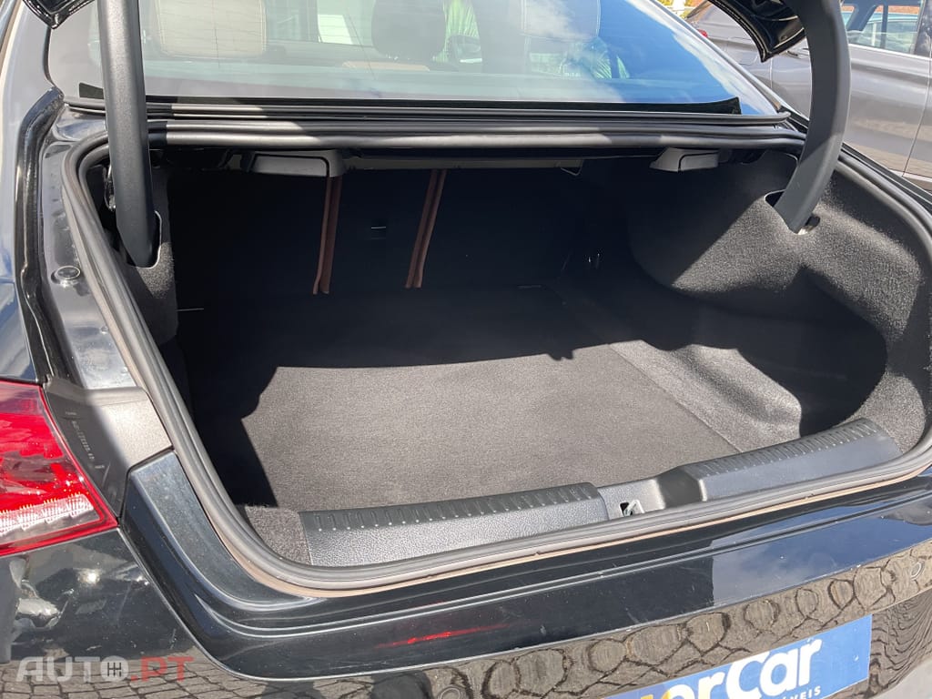 Mercedes-Benz CLA 180 d Business Solutions