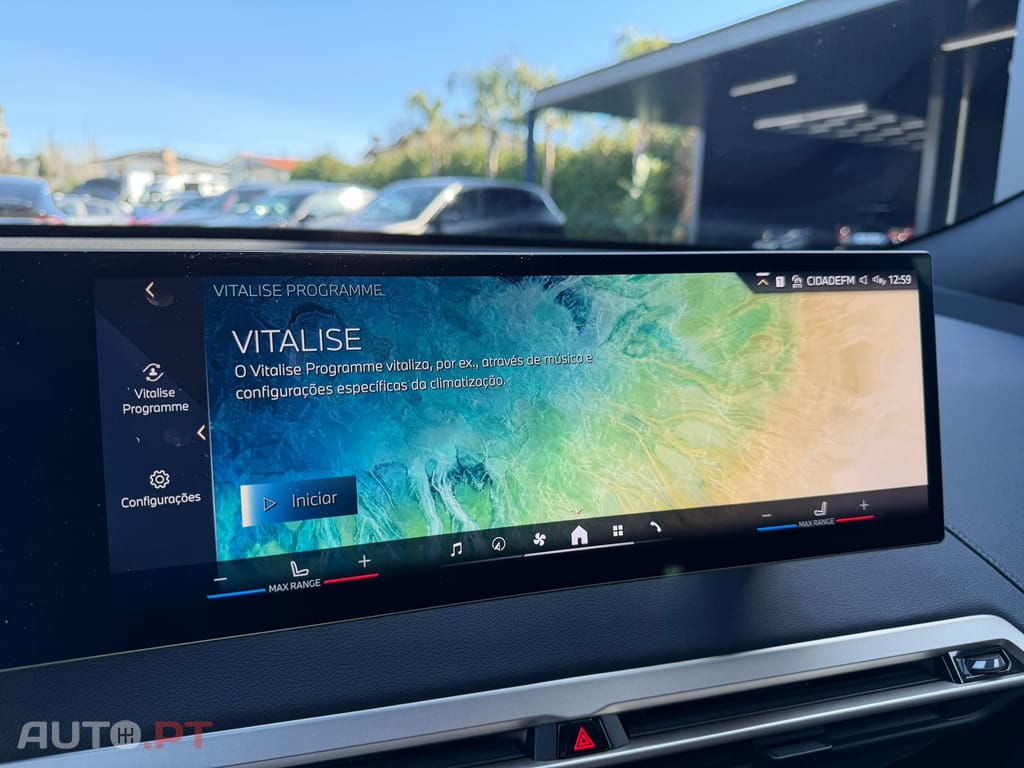 BMW iX xDrive 40 Pack Desportivo