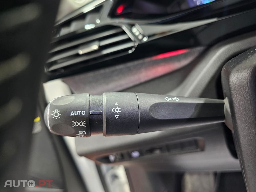 Peugeot 308 1.2 PureTech Allure Pack EAT8