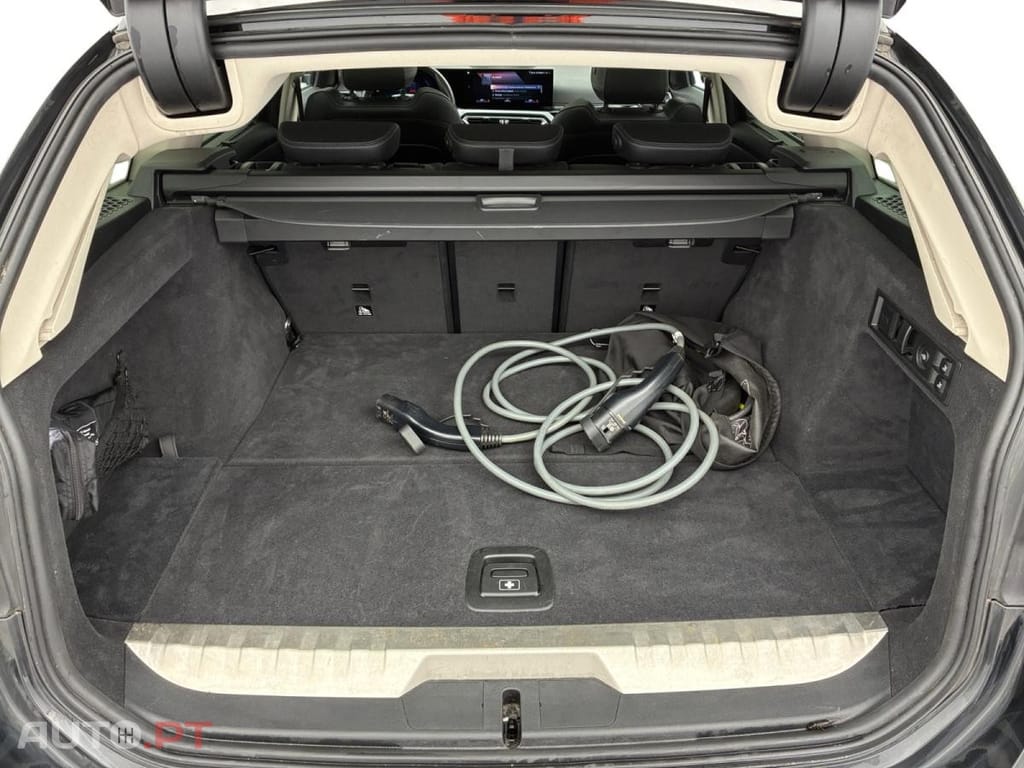 BMW 320 e Touring xDrive Aut.