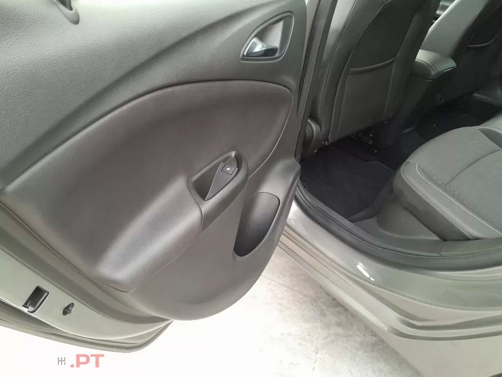 Opel Astra 1.6 CDTi Selection 110Cv