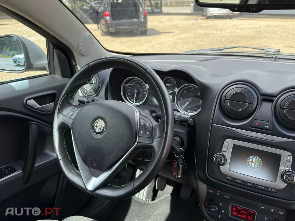 Alfa Romeo Mito 1.6 JTD Distinctive