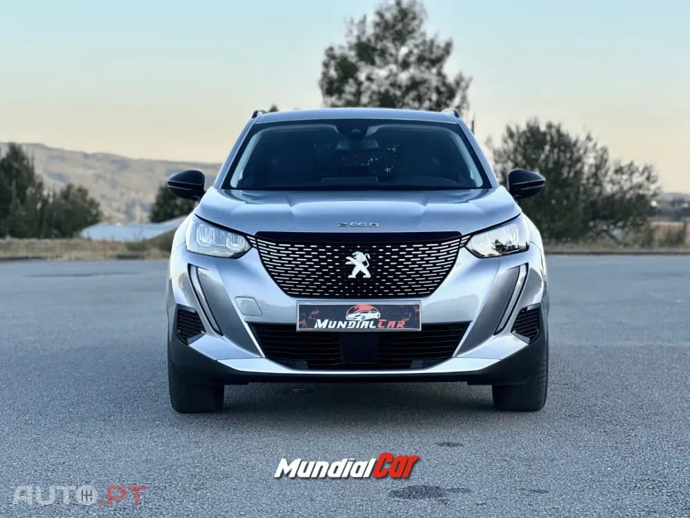 Peugeot 2008 1.2 PureTech Allure EAT8