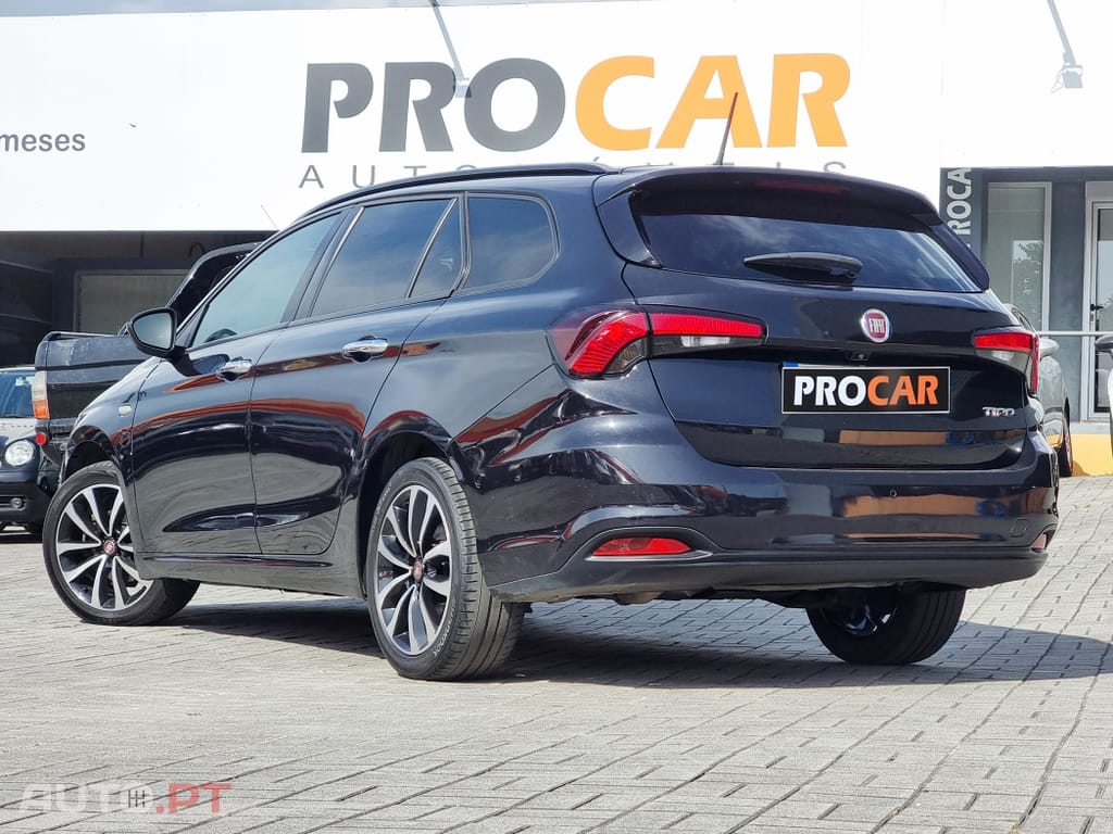 Fiat Tipo 1.6 M-Jet Lounge DCT