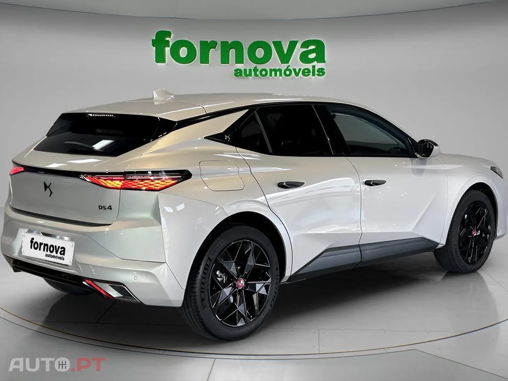 DS DS4 1.2 PureTech Performance Line EAT8