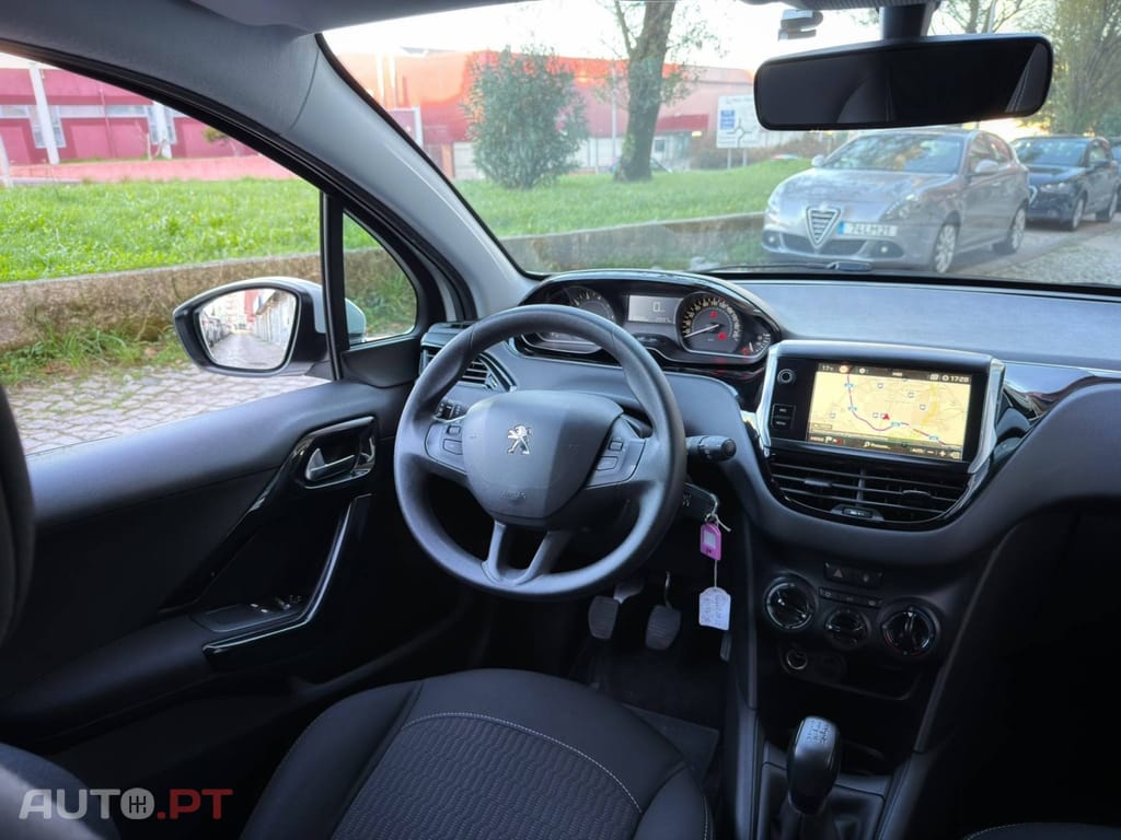 Peugeot 208 PureTech 82 Start & Stop Active