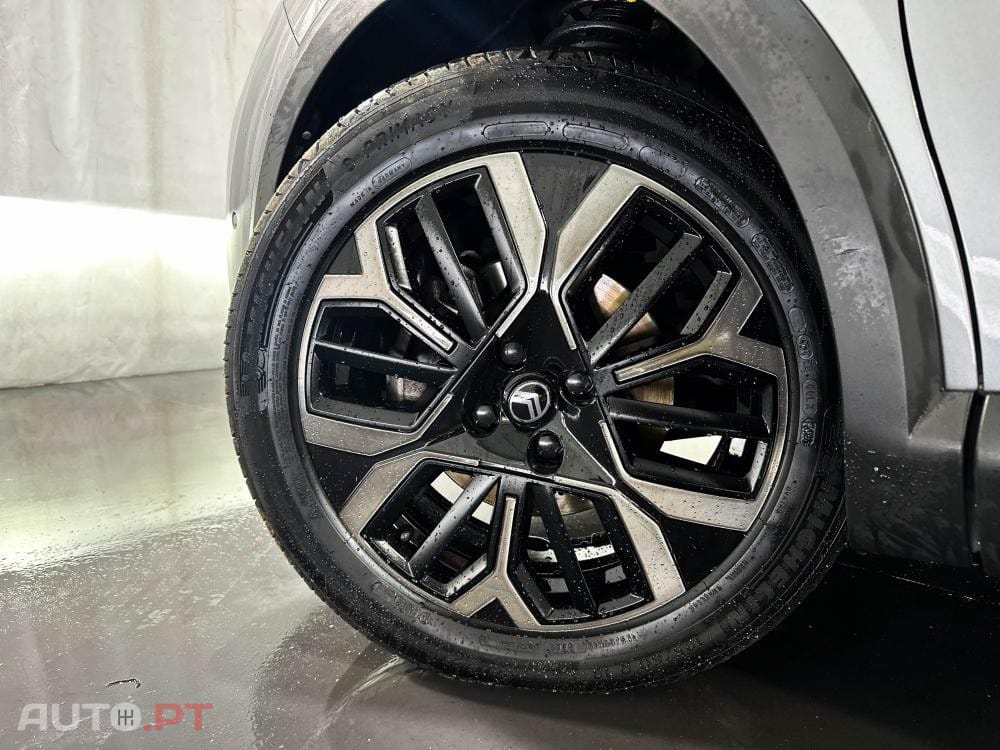 Citroen C4 PureTech 130 Stop&Start EAT8 PLUS