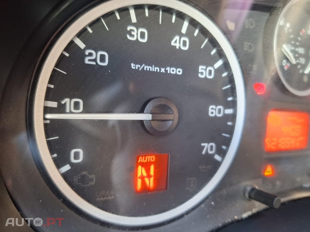 Peugeot Partner 1.6 HDi L1 Premium Automática