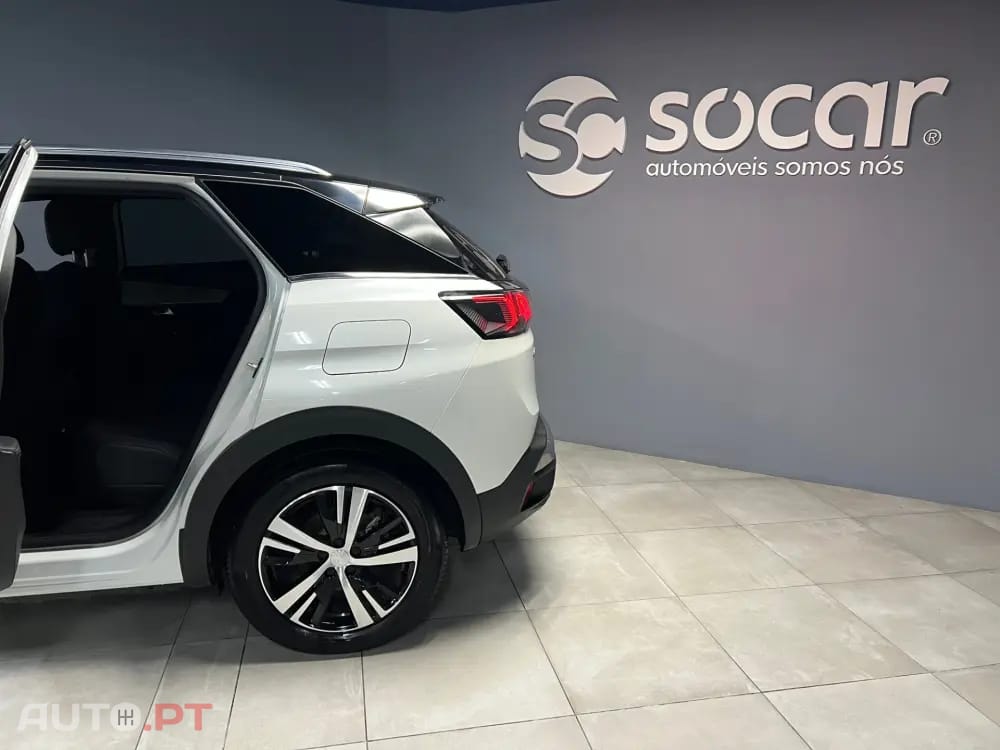 Peugeot 3008 1.6 Hybrid GT Pack e-EAT8