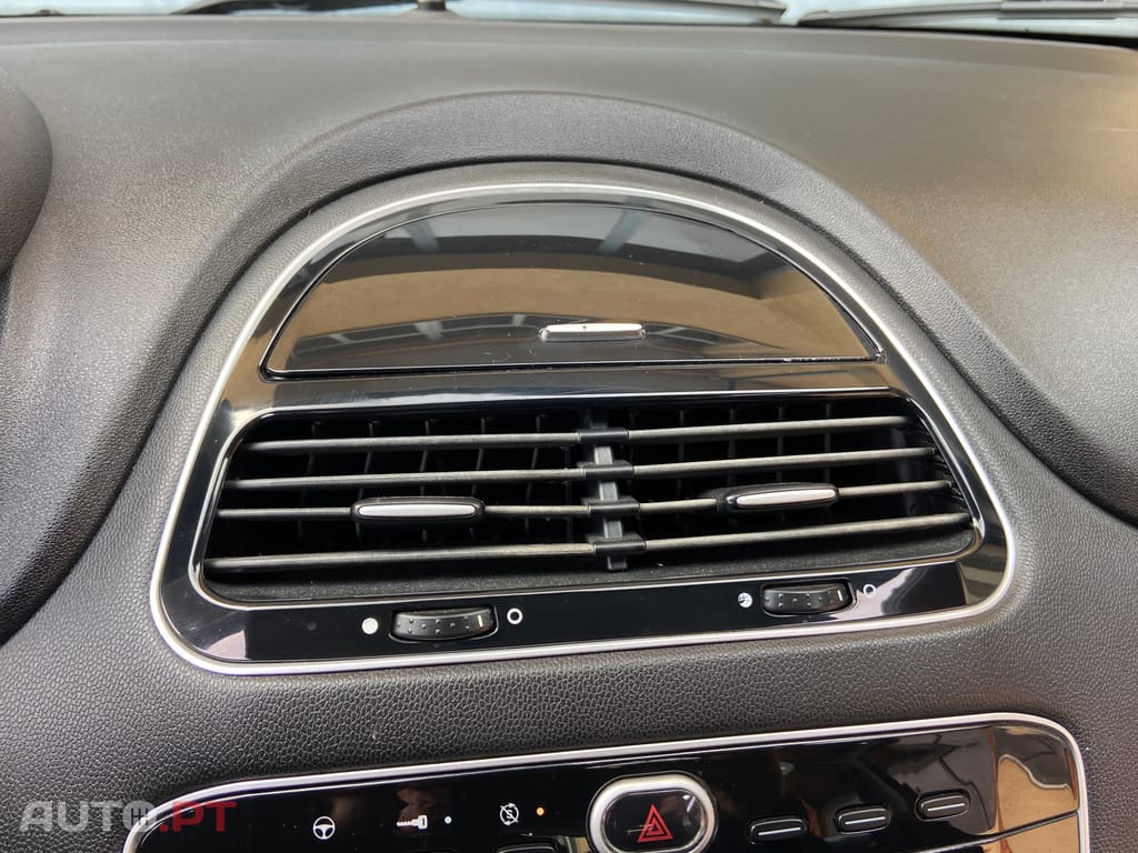 Fiat Punto 1.3 M-Jet LOUNGE S&S