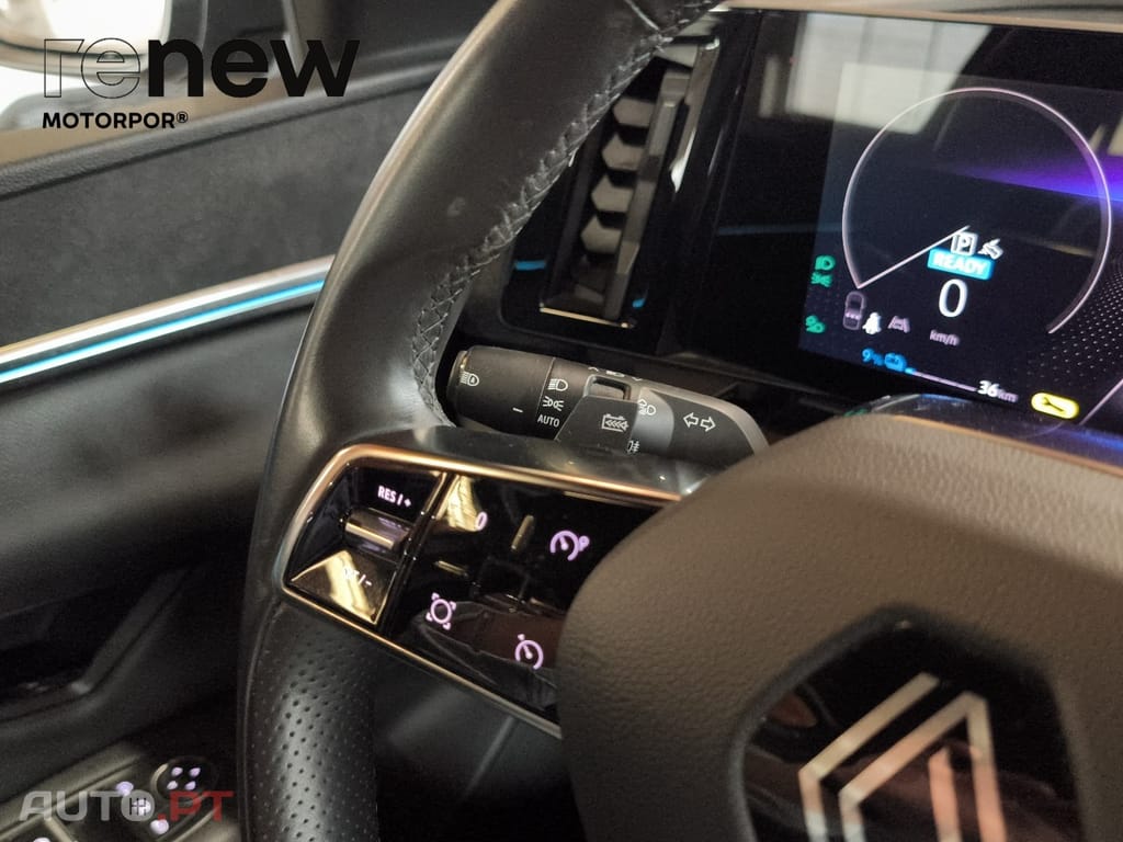 Renault Mégane E-Tech EV60 Iconic Autonomia Conforto