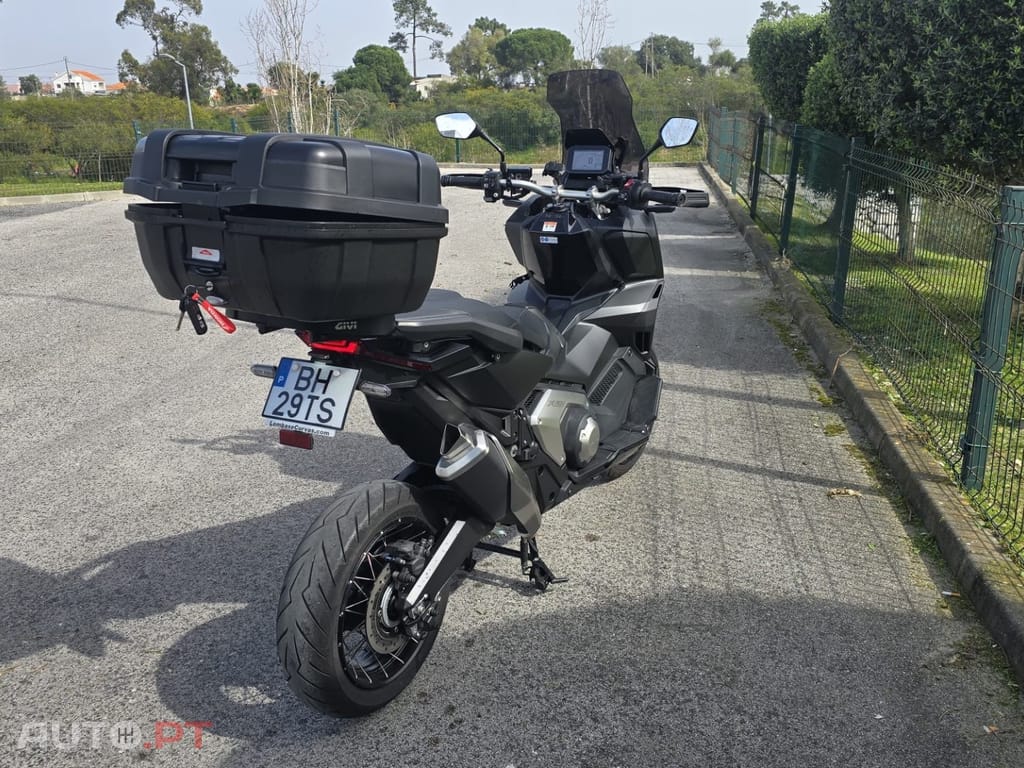 Honda ADV XADV 750