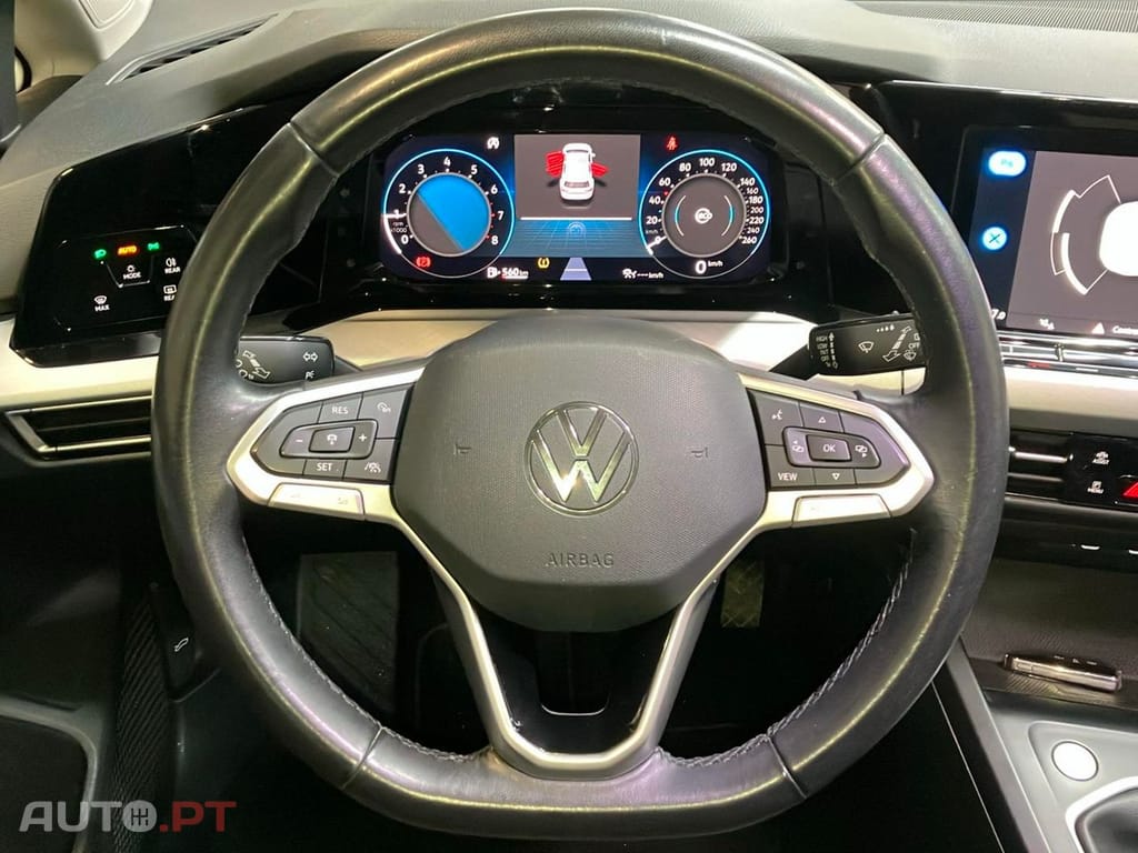 Volkswagen Golf 1.0 TSI Life