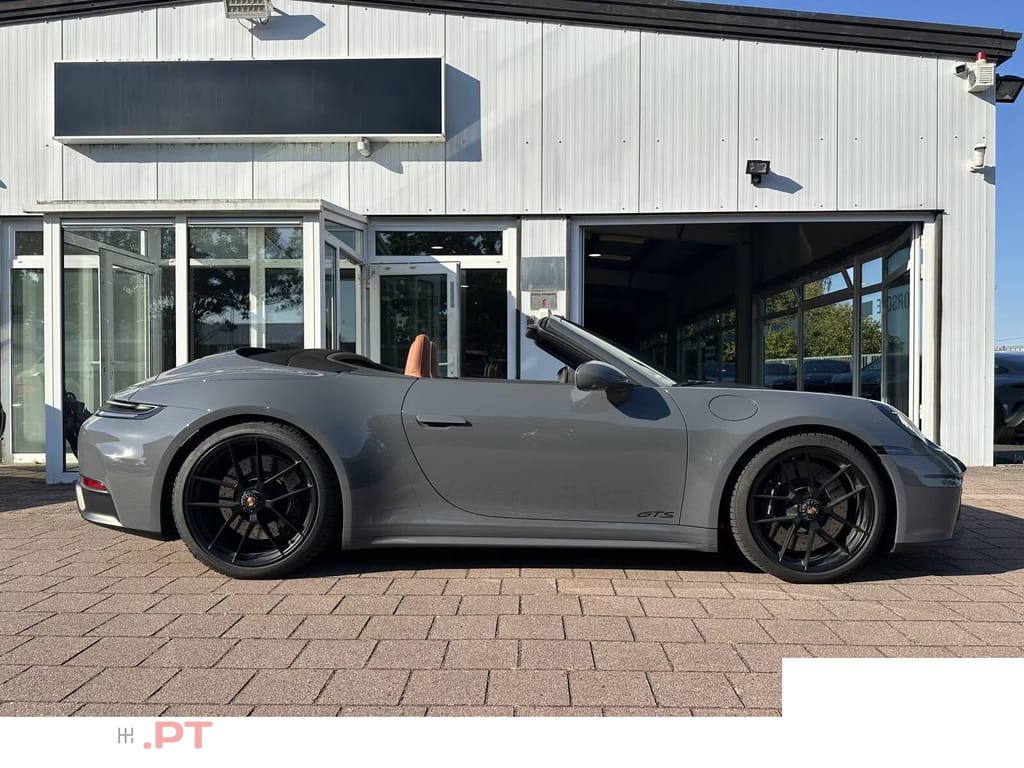 Porsche 992 Carrera GTS