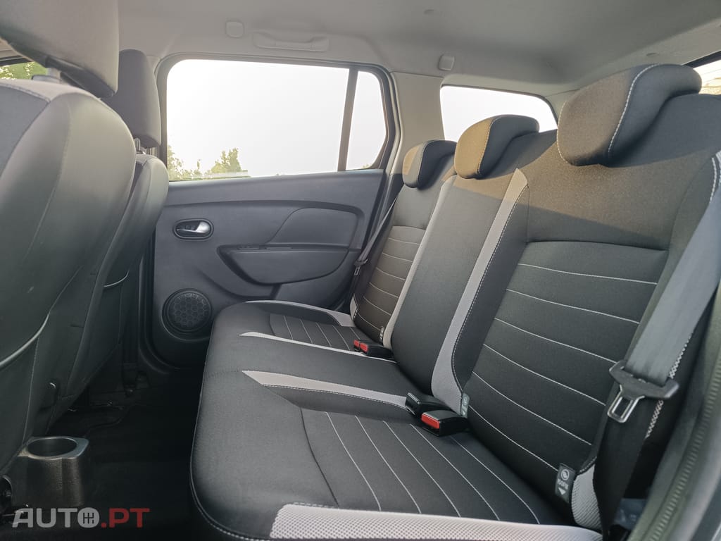 Dacia Logan MCV 0.9 TCe Stepway - Nacional