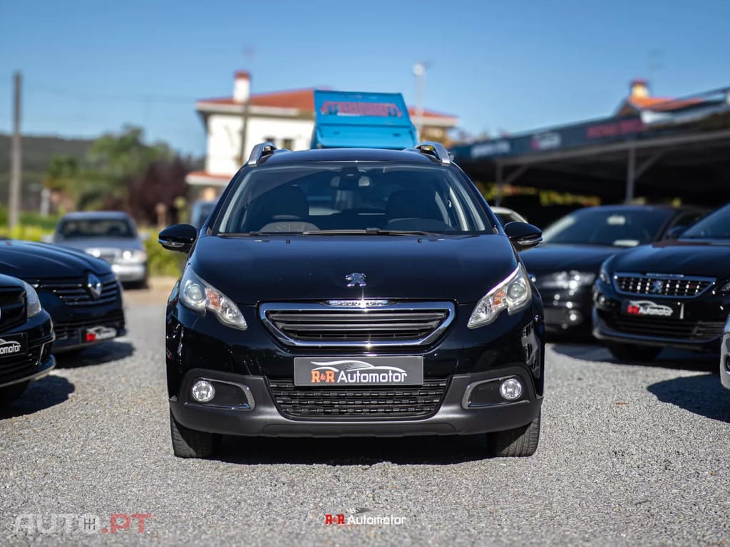 Peugeot 2008 1.2 VTi Active