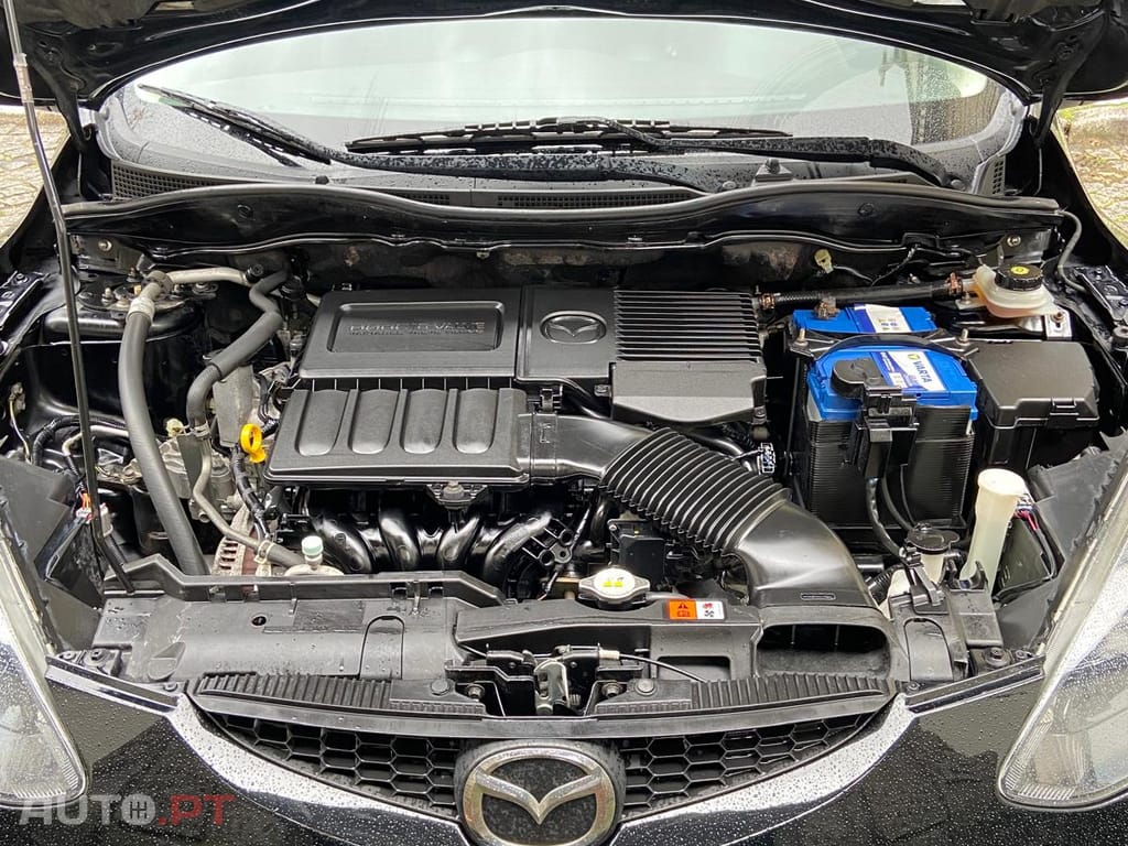 Mazda 2 1.3 MZR Comfort 5 Portas