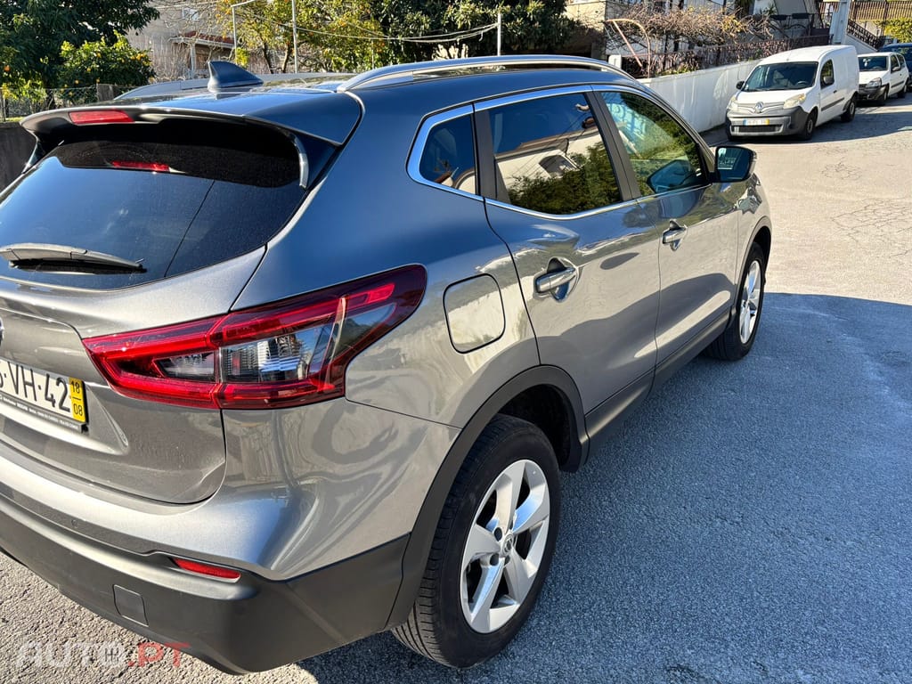 Nissan Qashqai N Conecta Bussiness