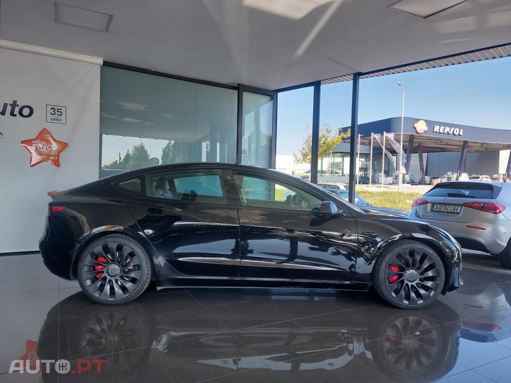 Tesla Model 3 Performance Dual Motor AWD