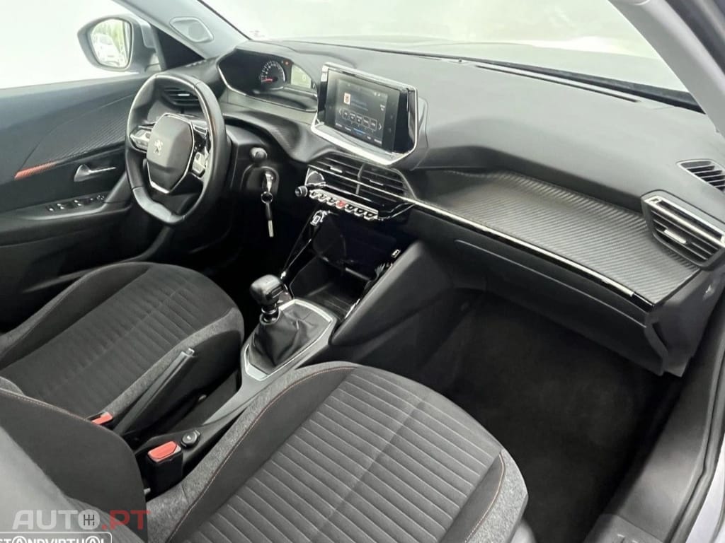 Peugeot 2008 1.5 BlueHDi Active