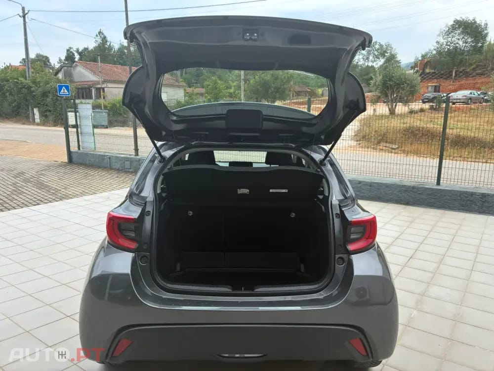 Toyota Yaris 1.5 HSD Exclusive+Pack Luxury