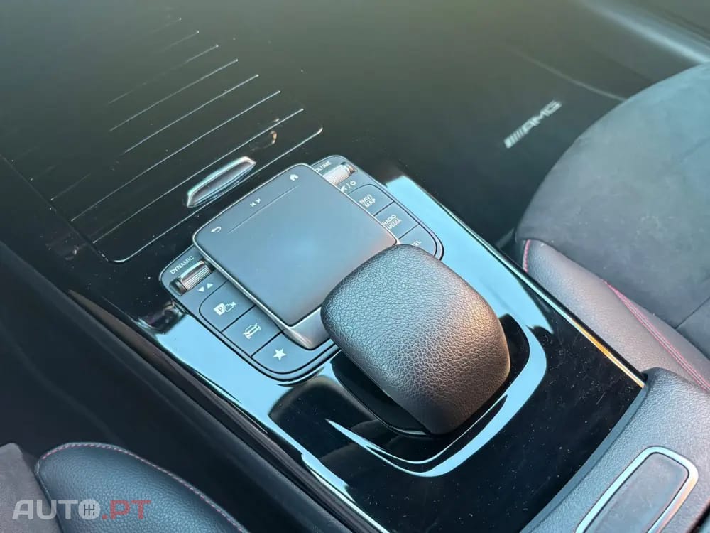 Mercedes-Benz CLA 200 d Shooting Brake AMG Line Aut.