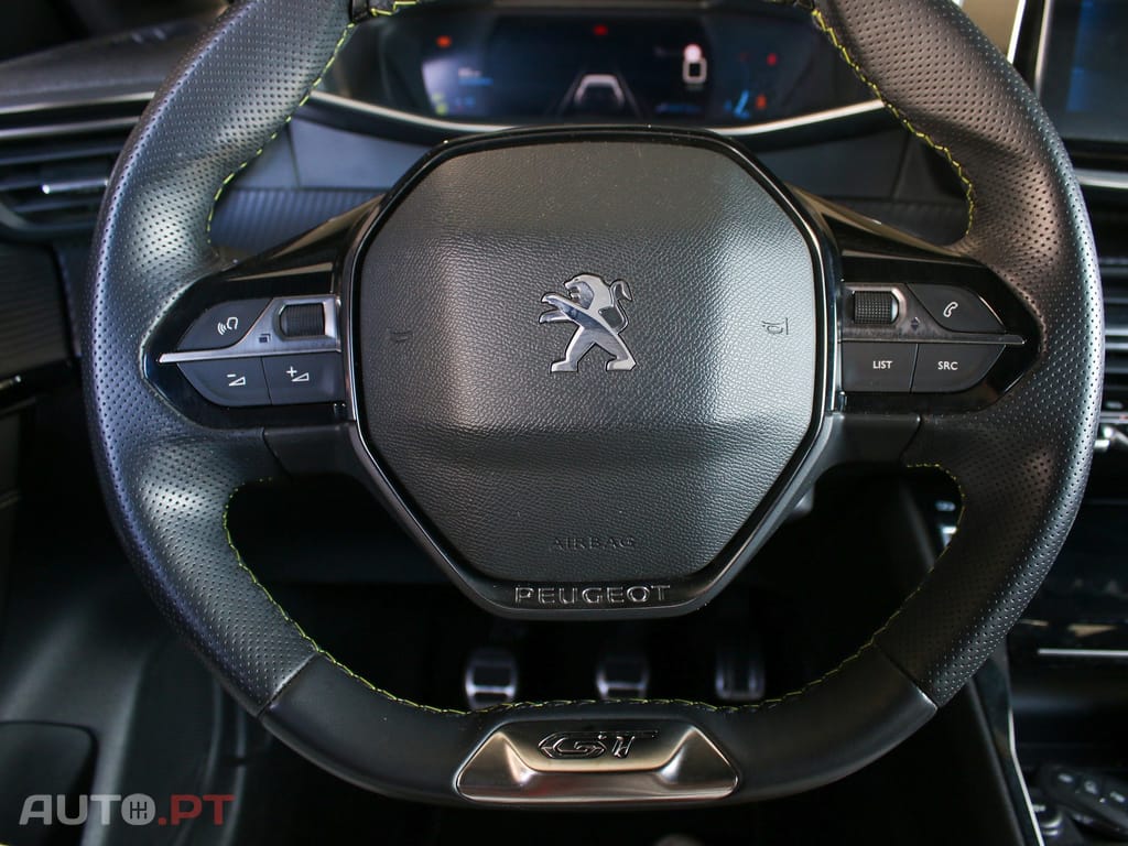 Peugeot 208 1.2 PureTech GT