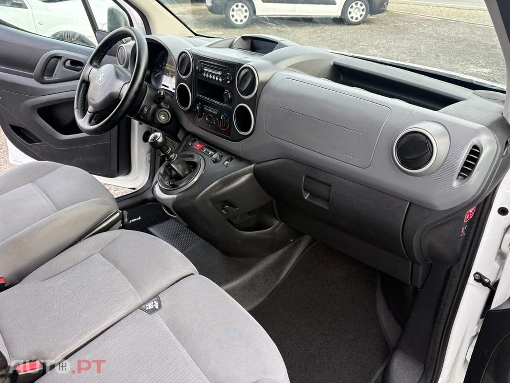 Peugeot Partner 1.6 BlueHDi L1 Premium 3L