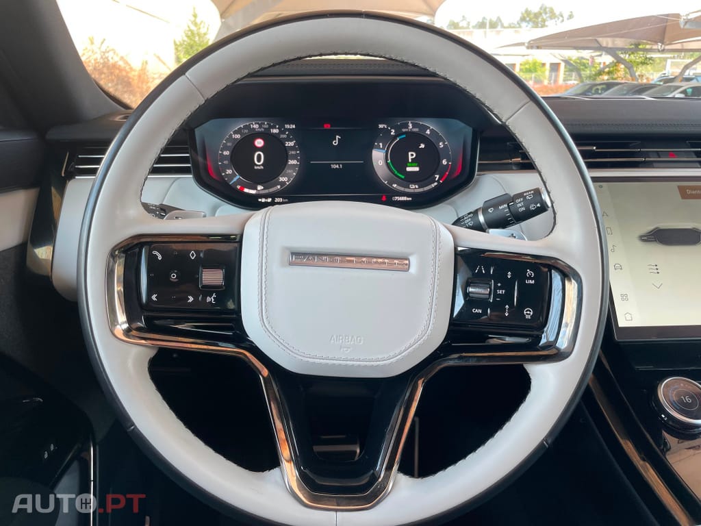 Land Rover Range Rover Sport P440e Dynamic SE