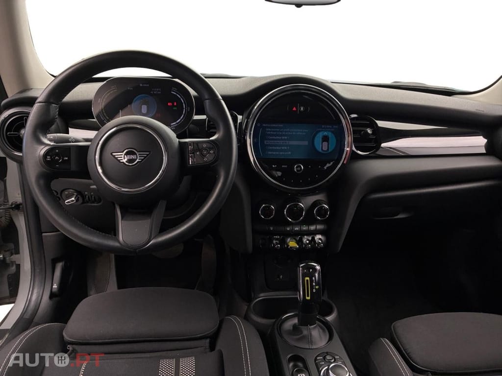 MINI Electric Cooper SE Essential