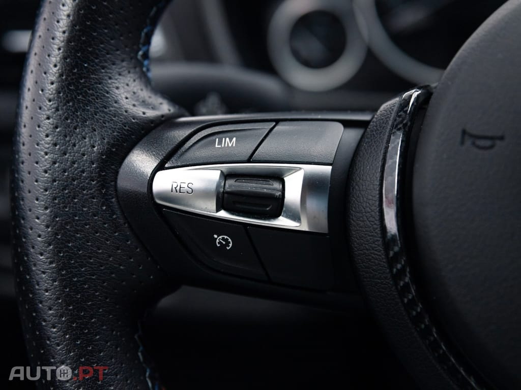 BMW 320 d Look M3