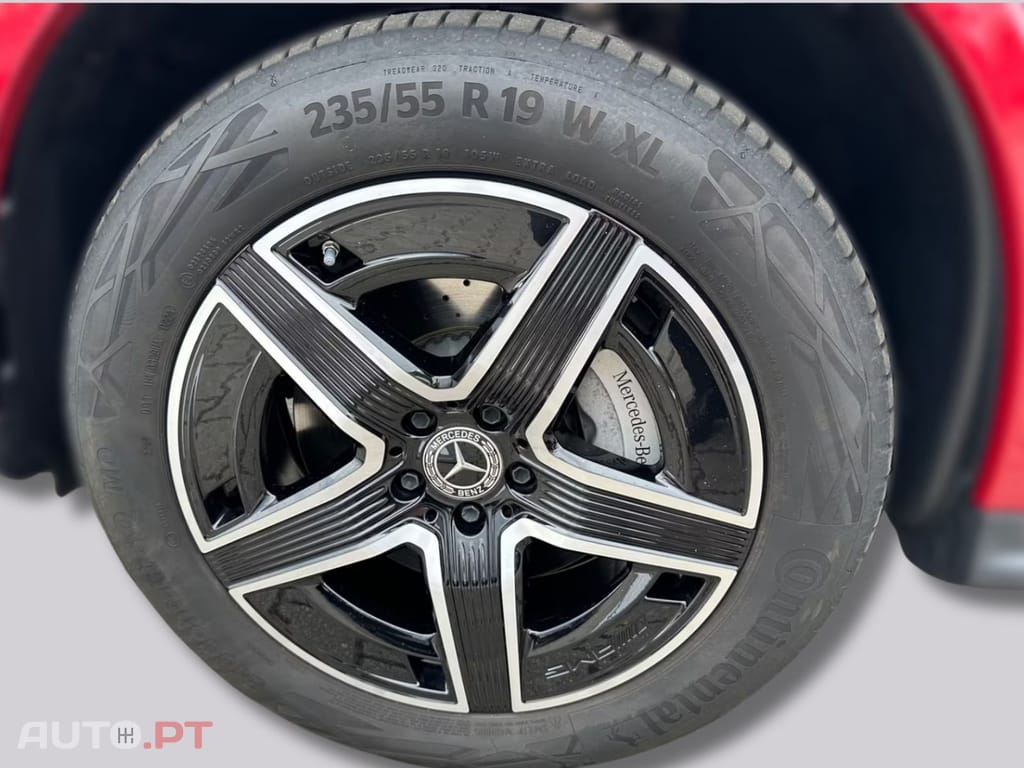 Mercedes-Benz GLC 300 I.V.A DEDUTIVEL e 4M AMG MBUX